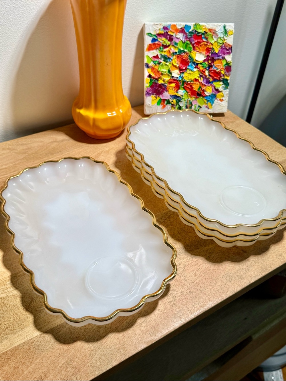 Milk Glass Anchor Hocking Scalloped White Glass Dishes with Gold Trim (Set of 4)